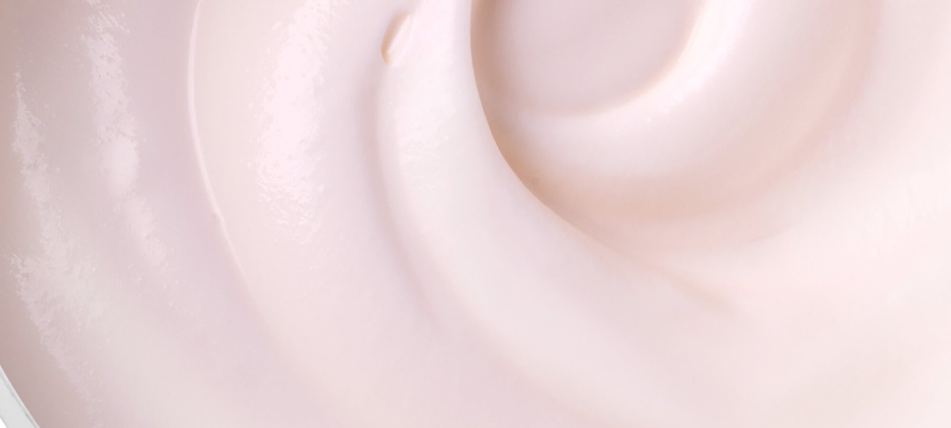 護膚趨勢：我們正致力改善護膚品質感（文章）